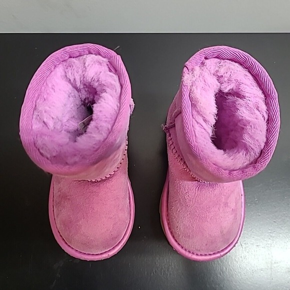 UGG Winter Snow Boots Youth 6 Pink Mid Calf Round‎ Toe Sherpa SN1139056T - Picture 11 of 14